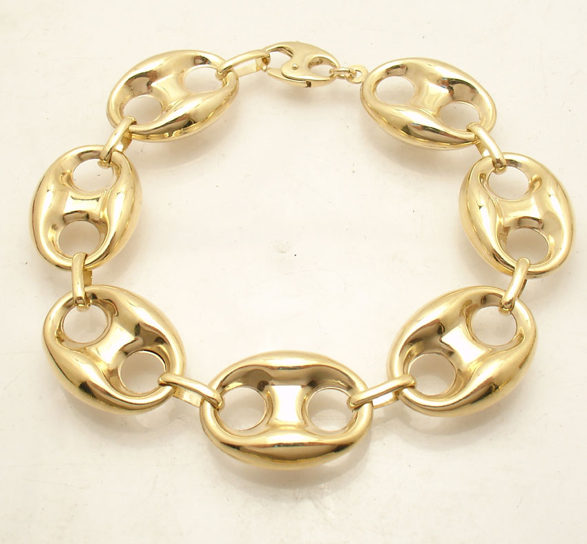 gucci gold chain bracelet